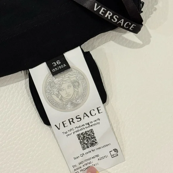 Versace Multicolor (red,blue,black) Floral Silk Lace Trimmed Bralette - Picture 4 of 6